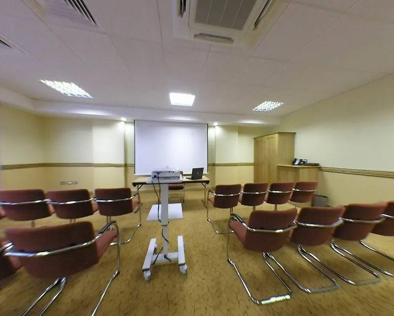 Leonardo Hotel שפילד
