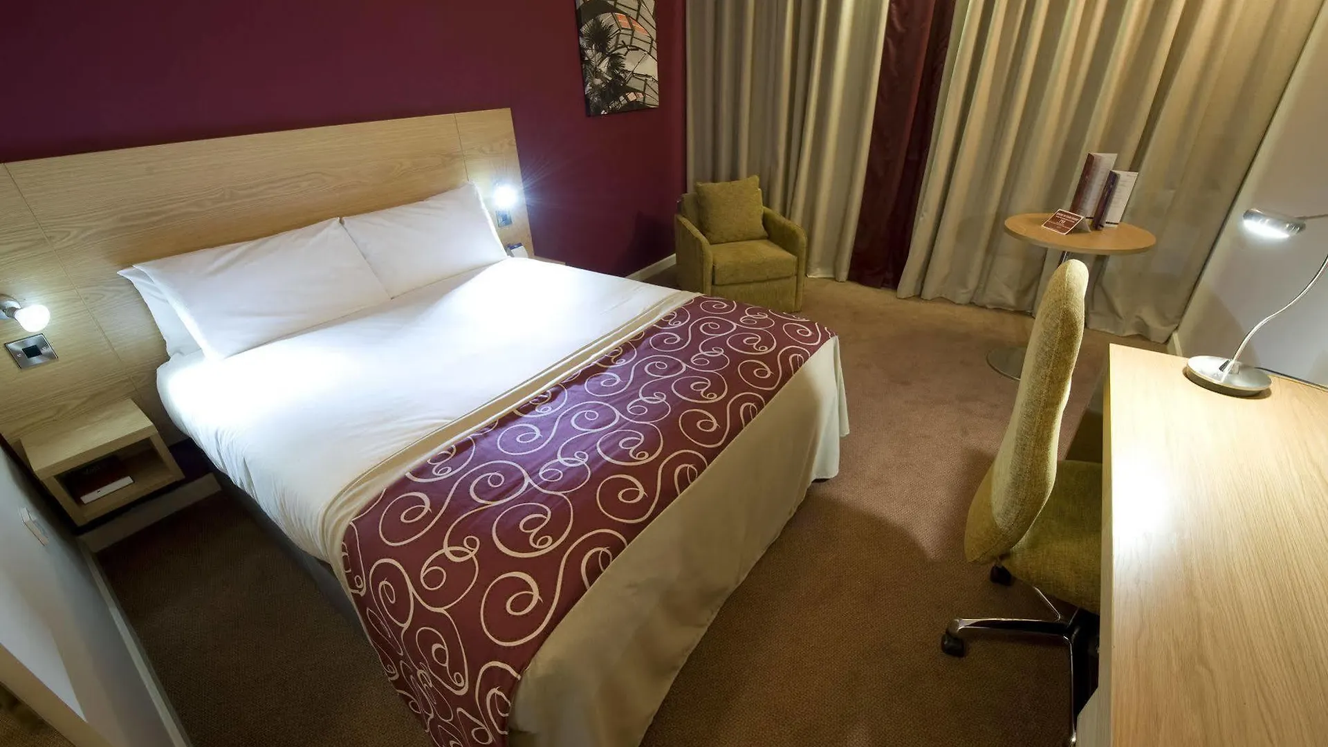 ****  Leonardo Hotel שפילד בריטניה